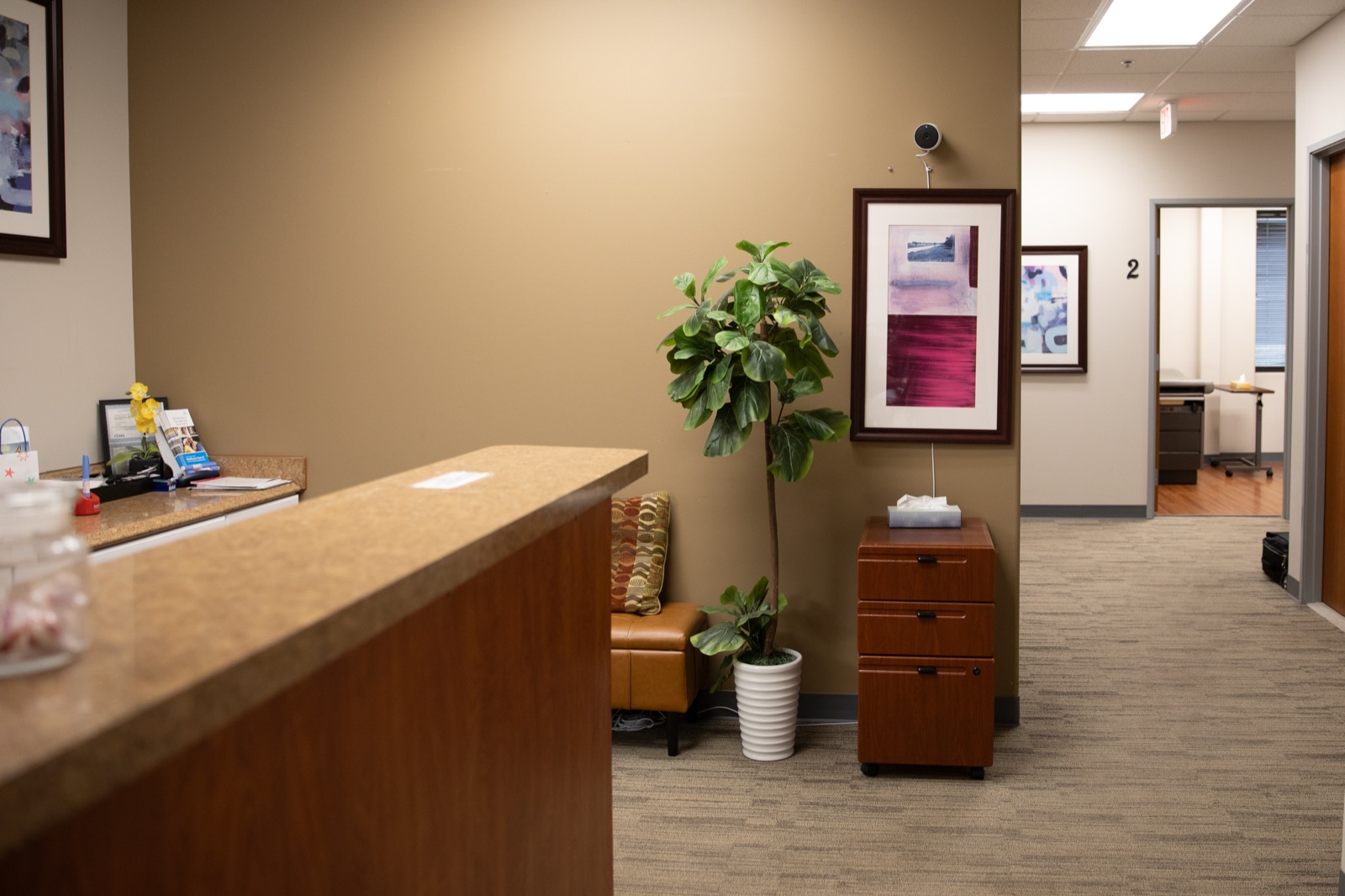 The welcoming front desk at Ally Endocrinology's Troy office